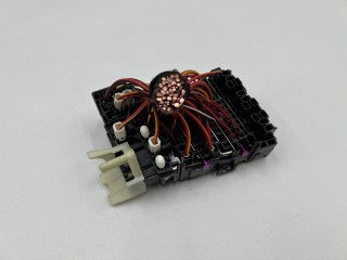 блок предохранителей, ориг. номер 5Q0937615C, Skoda Octavia 3 2013-2017