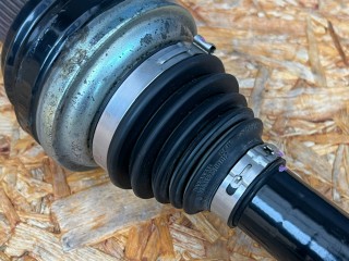 полуось задняя левая, ориг. номер 95B501203, 95B501203Q, 95B501203L, Audi Q5 8R 2008-2012