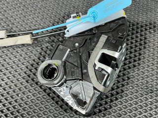замок двери передней левой, ориг. номер 72150-3W0-A01, Honda CR-V 6