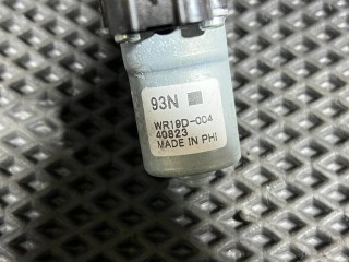моторчик стеклоподъемника задний правый, ориг. номер WR19D-004, Honda CR-V 6