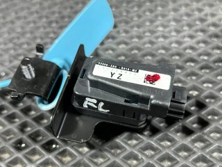 датчик удара передний левый, ориг. номер 77990-3A0, Honda CR-V 6