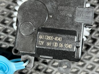Моторчик заслонки печки, ориг. номер AA113800-4040, Honda CR-V 6