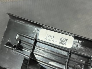 Накладка на порог внутренняя задняя правая, ориг. номер 84211-3A0, Honda CR-V 6