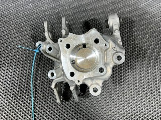 кулак задний правый, ориг. номер 52210-30A-A00, Honda Accord 1
