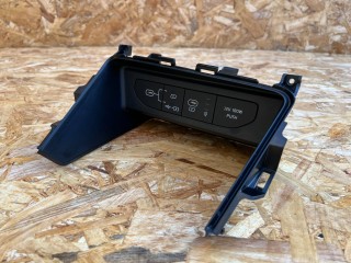 блок управления USB, ориг. номер 84606L2SY0QC7, 84630L2AC0, Kia K5 3 рест