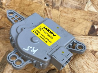 моторчик заслонки печки, ориг. номер EA1F1-DN8AB02, Hyundai Sonata 8 [рестайлинг] 2023-2026