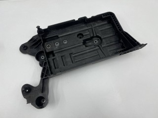 Полка аккумулятора, ориг. номер 5Q0915331K, Volkswagen Arteon 2017-2021