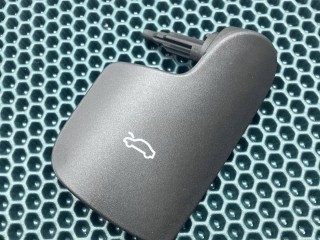 крюк капота, ориг. номер 8W1823533, 8W1823533B, 8W1823533C, Audi A4 Allroad B9 2016-2020