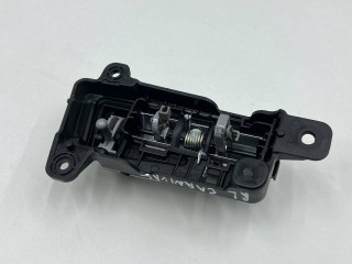 ручка внутренняя двери задней левой, ориг. номер 83610R0000, Kia Carnival 4