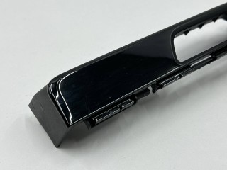 Накладка декоративная на торпедо левая, ориг. номер 93712R0010OFB, Kia Carnival 4