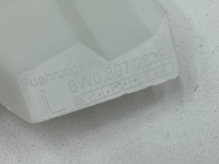 крепление переднего бампера левое, ориг. номер 8W0807283E, Audi S4 B9 рест 2019-2026