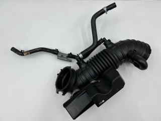 патрубок воздушного фильтра, ориг. номер 28130-R0300, 28192-P2300, Kia Carnival 4