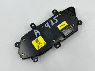 механизм регулировки сиденья передний правый, ориг. номер 88080P2010, Kia Carnival 4