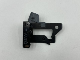 крюк капота, ориг. номер A2188800064, Mercedes-Benz GLC X253 2015-2019