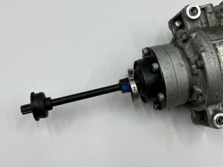 компрессор кондиционера, ориг. номер 4H0260805H, Audi S8 D4 2012-2013