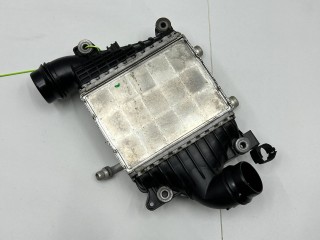 интеркулер, ориг. номер HX73-6K775-AE, T2H10197, LR139052, T2H46682, LR092321, Jaguar XE 2015-2019