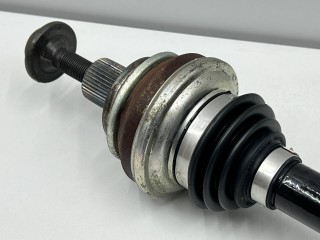 Полуось задняя правая, ориг. номер 8W0501204J, Audi A4 B9 2019-2026