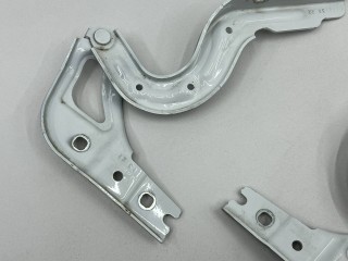 Петля капота, ориг. номер 2GJ823302A, 2GJ823301A, Volkswagen Taos 2020-2024