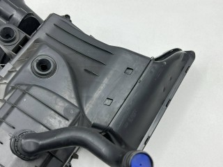 корпус воздушногo фильтра, ориг. номер 5QM129601G, 5QM129618C, Volkswagen Golf 8 2019-2024