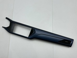 Накладка декоративная на торпедо, ориг. номер 2GJ858416, 2GJ858416A, Volkswagen Taos 2020-2024