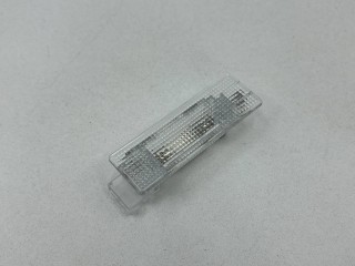 плафон багажника, ориг. номер 3G0947101A, Volkswagen Jetta 7 2018-2022