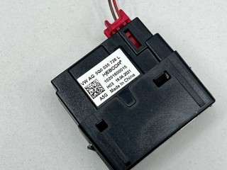 Разъем AUX / USB, ориг. номер 5Q0035726L, Audi Q5 FY 2020-2025