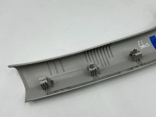 Обшивка стойки левая, ориг. номер 2GJ867233E, 17A035411, Volkswagen Taos 2020-2024