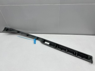 Накладка декоративная на торпедо правая, ориг. номер 2GJ858418B, Volkswagen Taos 2020-2024