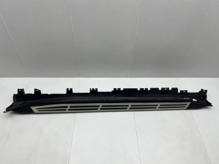 Накладка на порог правая, ориг. номер 51777440906, BMW X5 G05 рест 2023-2026