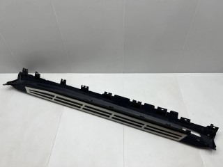 Накладка на порог правая, ориг. номер 51777440906, BMW X5 G05 рест 2023-2026