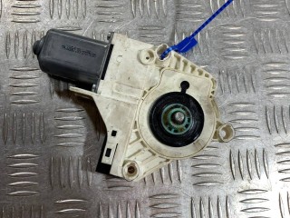 моторчик стеклоподъемника передний правый, ориг. номер 8K0959802B, Audi S7 4G 2012-2014