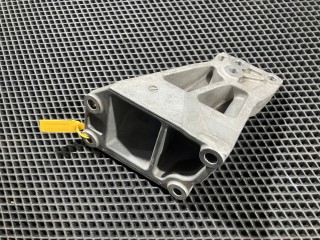 кронштейн двигателя правый, ориг. номер 11232-JK500, K5R, Infiniti G 4