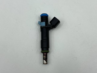 форсунка топливная, ориг. номер HX7G-9F593-CA, Ford Escape 4 CX482 2019-2022