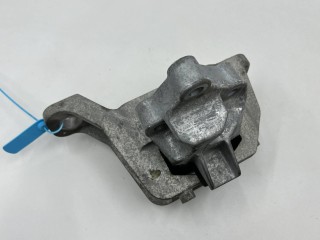 подушка крепления двигателя, ориг. номер LX61-6F012-BC, Ford Escape 4 CX482 2019-2022