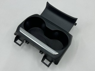Подстаканник, ориг. номер 26368657, 26344856, GMC Terrain 3 2024-2026