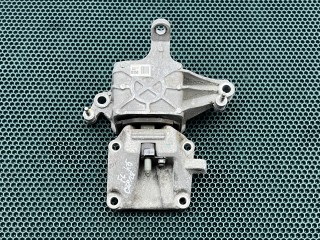Подушка крепления двигателя, ориг. номер 21830L3350, 21835-L3350, Kia K5 3 2019-2024