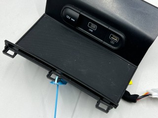 Разъем AUX / USB, ориг. номер 84630L3500WK, X84630L2500, Kia K5 3 2019-2024