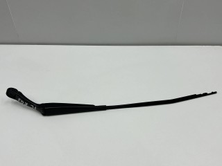 поводок стеклоочистителя левый, ориг. номер A2978204500, Mercedes-Benz EQE V295 2022-2026