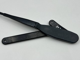 поводок стеклоочистителя правый, ориг. номер A2978204700, Mercedes-Benz EQE V295 2022-2026