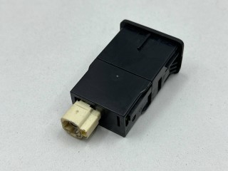 разъем AUX / USB, ориг. номер A2478204602, Mercedes-Benz E W214 2023-2026