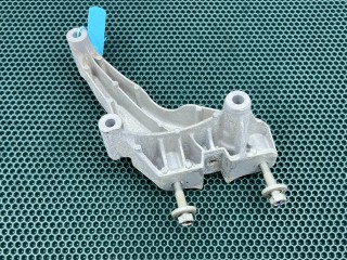 кронштейн двигателя, ориг. номер 85511549, Chevrolet Equinox 3 [рестайлинг] 2021-2024