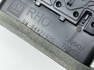 Дефлектор обдува салона правый, ориг. номер 84421920, GMC Terrain 2 рест