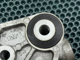 Подушка крепления КПП, ориг. номер 60006233, 42481300, Chevrolet Trax 2 2023-2026