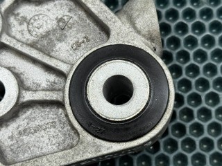 Подушка крепления КПП, ориг. номер 60006233, 42481300, Chevrolet Trax 2 2023-2026