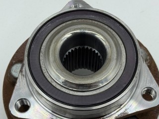 ступица передняя левая, ориг. номер 13546938, 695687626, Cadillac ATS 2012-2014