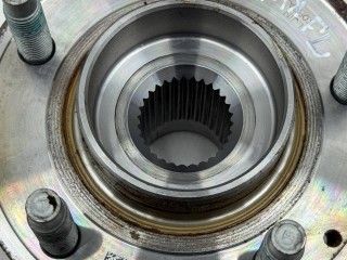 ступица передняя левая, ориг. номер 13546938, 695687626, Cadillac ATS 2012-2014