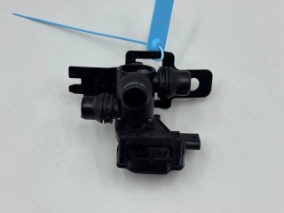 Клапан системы охлаждения Mercedes-Benz EQS V297 2021-2026, АКПП, A0005061500
