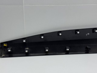 молдинг двери передней правой, ориг. номер 42811554, Chevrolet Trax 2 2023-2026