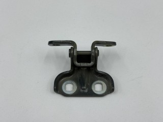 петля двери передней левой, ориг. номер 13501714, Buick Encore GX  [рестайлинг] 2023-2026