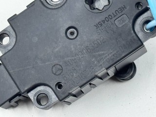 моторчик заслонки печки, ориг. номер A0999063502, Mercedes-Benz E W214 2023-2026